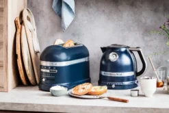 Artisan vedenkeitin säädettävällä lämpötilalla 1,5 L, Ink blue