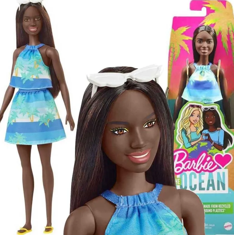 Barbiedocka Loves the Ocean