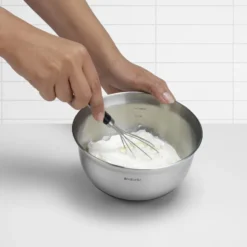 Brabantia sekoituskulho, musta 1 litra