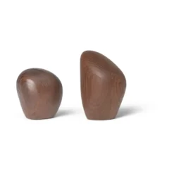 Cairn suola- ja pippurisirotin, Dark brown