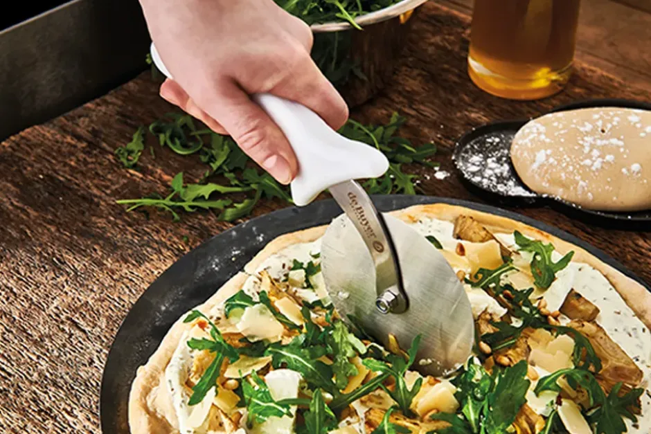 De Buyer pizzaleikkuri, Ruostumaton teräs