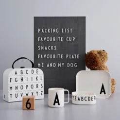 Design Letters lasten tarjoilusetti, X