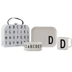 Design Letters lasten tarjoilusetti, D