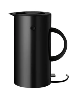 EM77 vedenkeitin 1,5 l, Musta