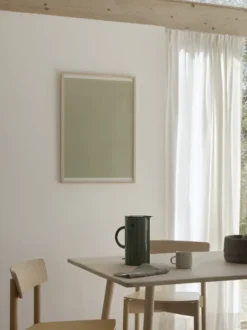 EM77 vedenkeitin 1,5 l, Tumma metsä