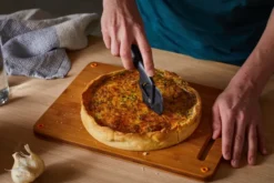 Functional Form pizzaleikkuri, Musta