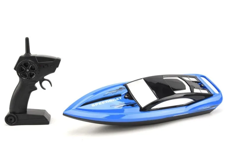G4P Untamed Racing Boat