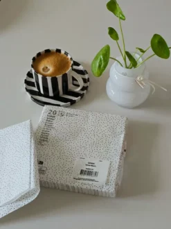 Grain lautasliina 33 x 33 cm 20-pakkaus, white-black