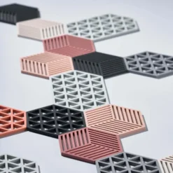 Hexagon pannunalunen, musta