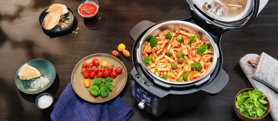 Instant Pot Duo Crisp Ultimate airfryer kansi 6,2 L, Musta