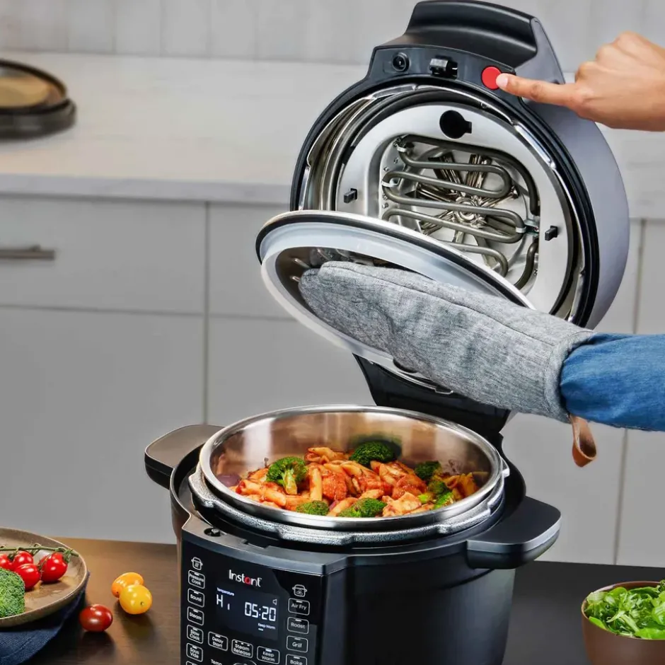 Instant Pot Duo Crisp Ultimate airfryer kansi 6,2 L, Musta