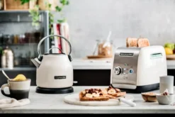 KitchenAid automaattinen leivänpaahdin 2 viipaletta, Almond cream