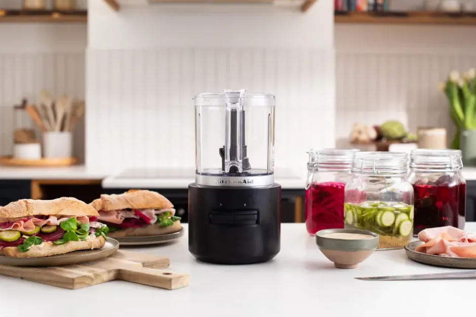 KitchenAid Go langaton silppuri ilman akkua, Black matte