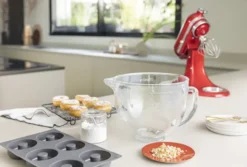 KitchenAid lasikulho kannella 4,7 L, Kirkas