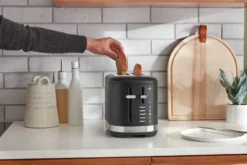 KitchenAid leivänpaahdin 2 viipaletta, Black matte