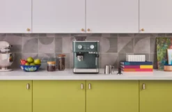 KitchenAid puoliautomaattinen espressokone jauhimella, Juniper