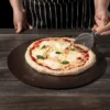 Kockums leivonta-pizzateräs Ø35 cm, Hiiliteräs