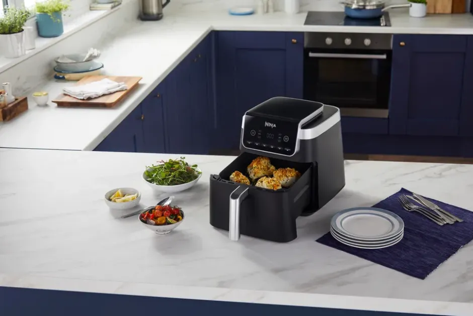 Ninja Air Fryer AF180EU max pro 6,2 l, Musta