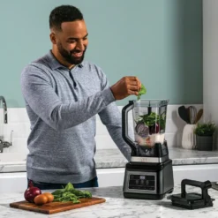 Ninja BN750 2-in-1 blender Auto-iQ:lla, Musta