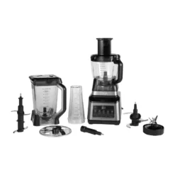 Ninja BN800 3-in-1 ruoanvalmistuslaite & blenderi Auto-iQ:lla, Musta
