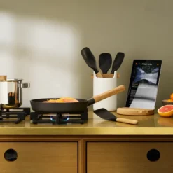 Nordic Kitchen patakauha pieni, Musta