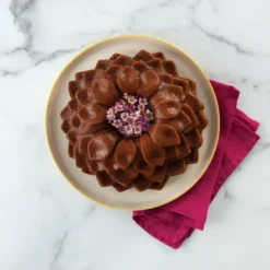 Nordic Ware Blossom bundt -leivontavuoka, 2,4 l