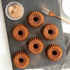 Nordic Ware Brilliance bundtlette -leivontavuoka, 1,2 l