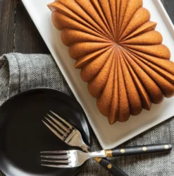 Nordic Ware Classic fluted loaf -leivontavuoka, 1,4 l