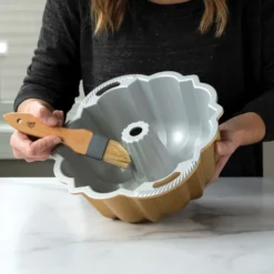 Nordic Ware -leivontasuti, Pyökki