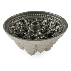 Nordic Ware Pine forest bundt -leivontavuoka, 2,4 l