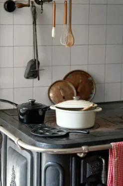 Nordwik valurautapata pyöreä 5 l, Creme