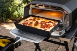 Ooni Detroit-Style pizzapannu, Medium