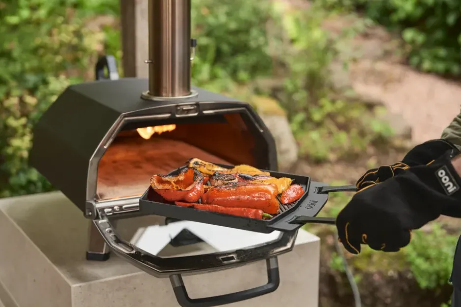 Ooni Karu 2 Pro pizzauuni 16