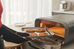 Ooni Volt 2 sähköpizzauuni, Hiilenharmaa