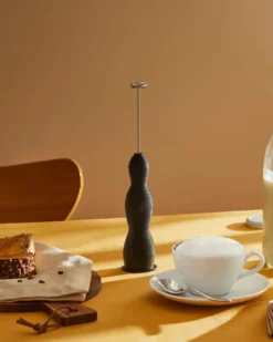 Pulcina maidonvaahdotin 27,5 cm, Musta