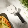 REDO pizzaleikkuri 18,2 cm, Black