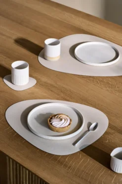 Serene pöytätabletti curve M, Cream