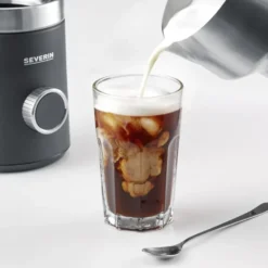 Severin SM 3587 Spuma Plus maitovaahdotin 700 ml, Mustanharmaa