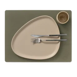 Square Nupo -pöytätabletti 35x45 cm, Army green