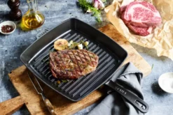 Staub American grillipannu valurauta, 26x26 cm