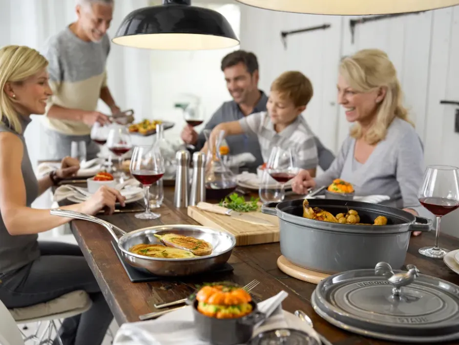 Staub La Cocotte ovaali pata valurauta 3,2 L, Grafiitinharmaa