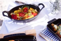 Staub ovaali uunivuoka valurauta 15 cm, Grafiitinharmaa