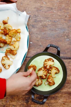 Staub pyöreä uunivuoka valurauta Ø20 cm, Musta