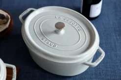 Staub White Truffle -pata, ovaali, 8 l