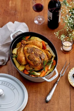 Staub White Truffle -pata, ovaali, 5,5 l