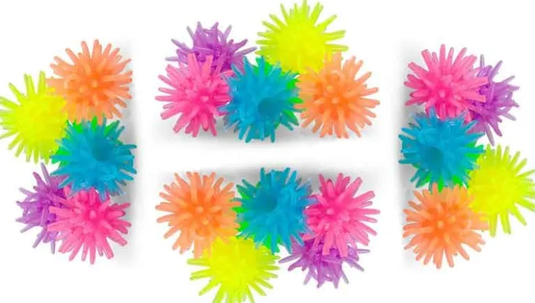 24 st. Klibbiga bollar Scritters Sticky Wall Crawler Crebblers