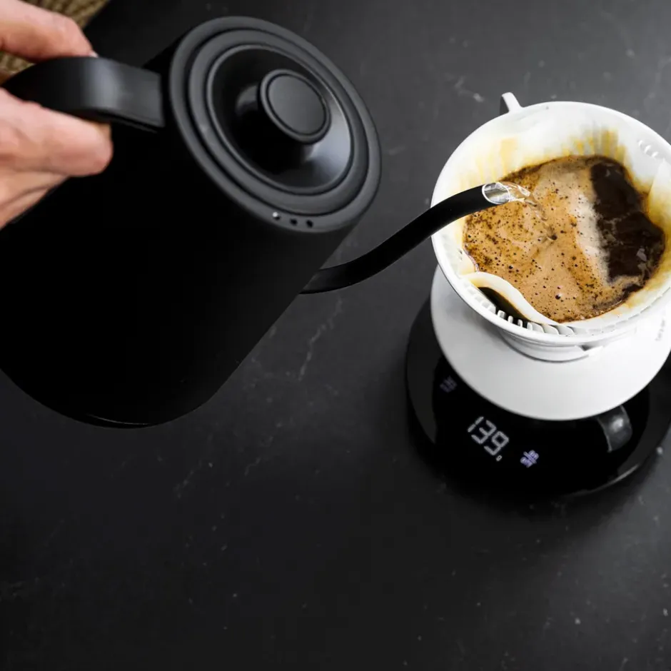 WSPOK-1000B pour over vedenkeitin, Mattamusta